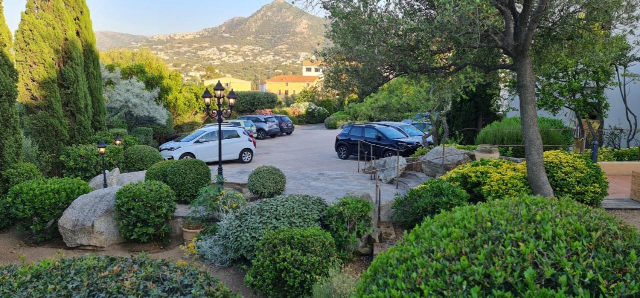 Hotel Cala di l'Oru LʼÎle-Rousse Esterno foto